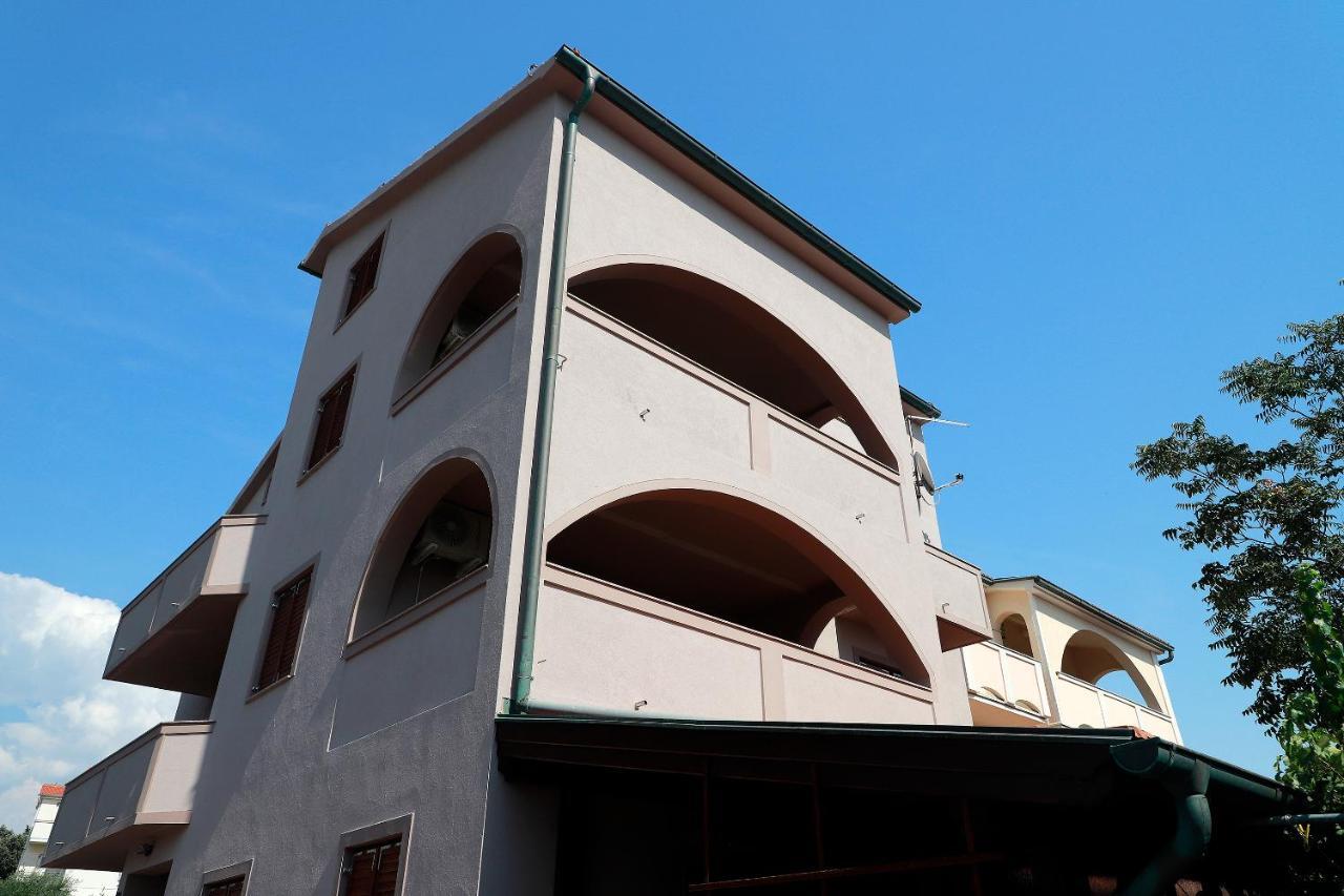 Apartments Dario Novalja Exterior photo